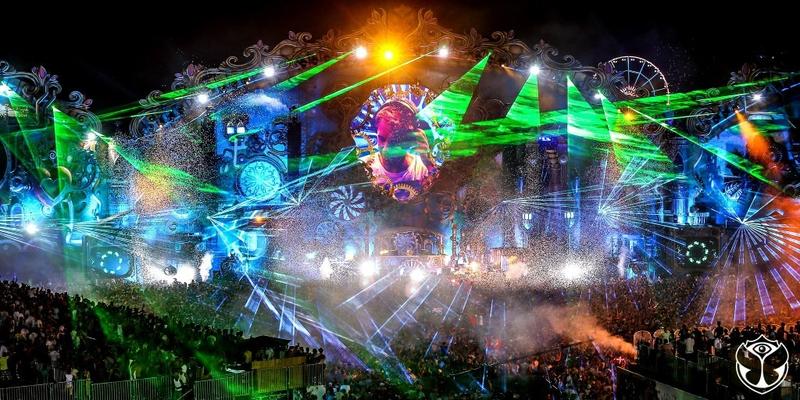 Tomorrowland Escort – Vive el Festival con una Hermosa Acompañante